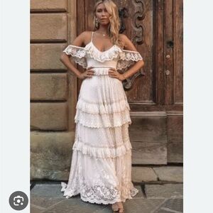 Elegant Lace Off-Shoulder Dress